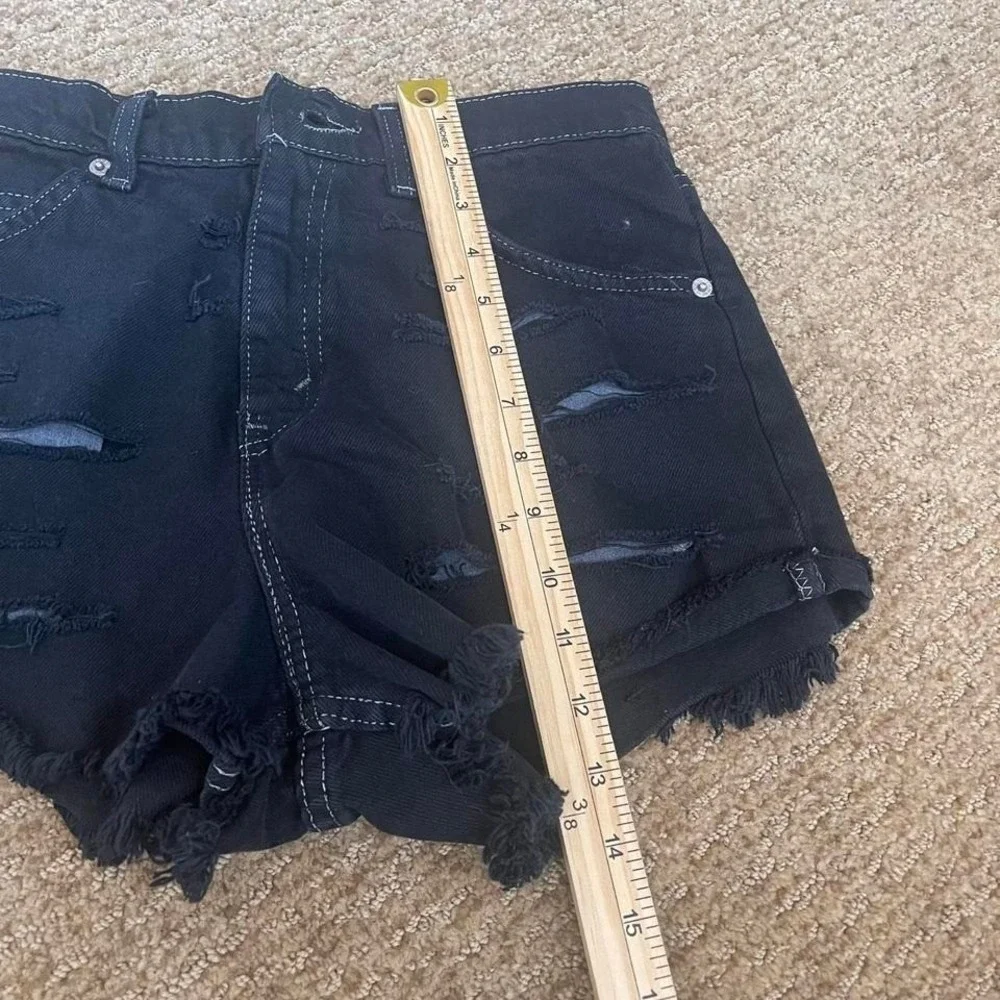 Levi's cut of shorts‎